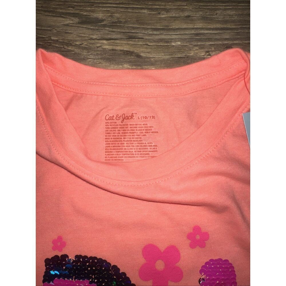 Girls' Flip Sequin 'Flower' Short Sleeve Graphic T-Shirt Large- Cat & Jack. Q - Picture 4 of 5